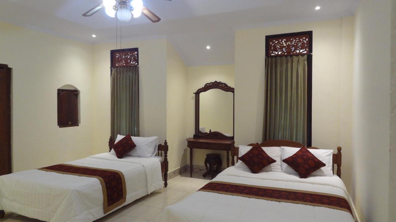Gasthuis Sunarta House *