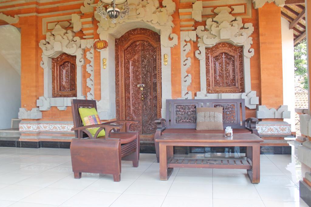 Gasthuis Sunarta House *