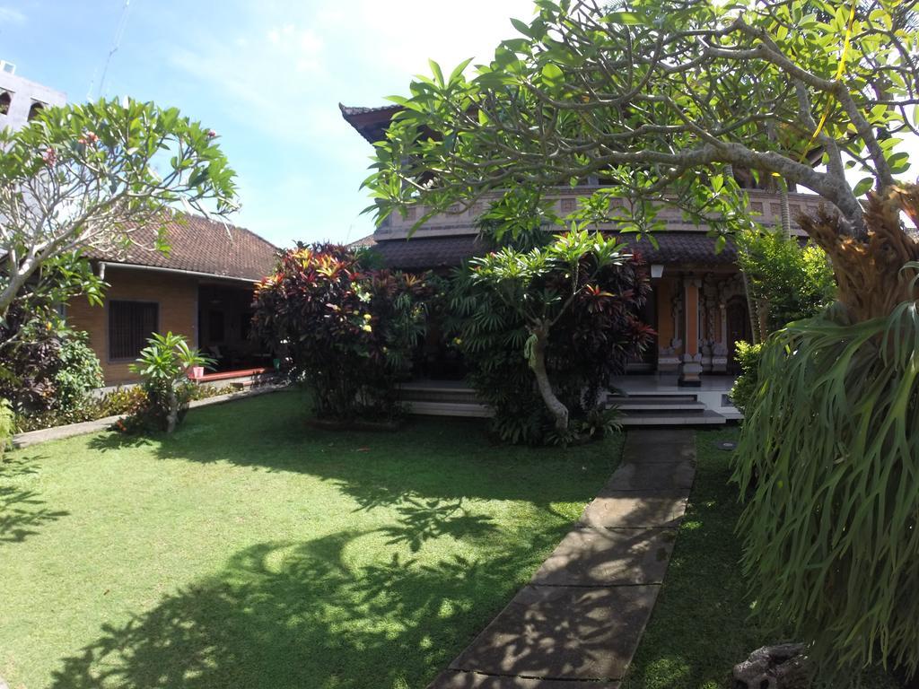 Gasthuis Sunarta House Ubud