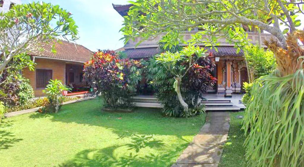 Gasthuis Sunarta House